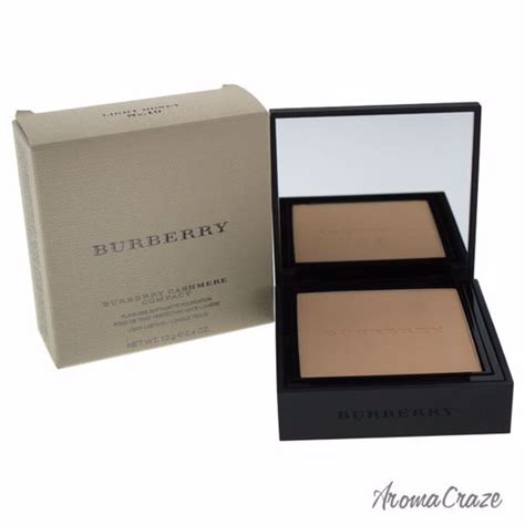 Burberry Cashmere Compact, No.10 Light Honey, 